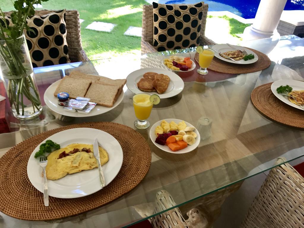 Villa Camelia Seminyak  Bagian luar foto