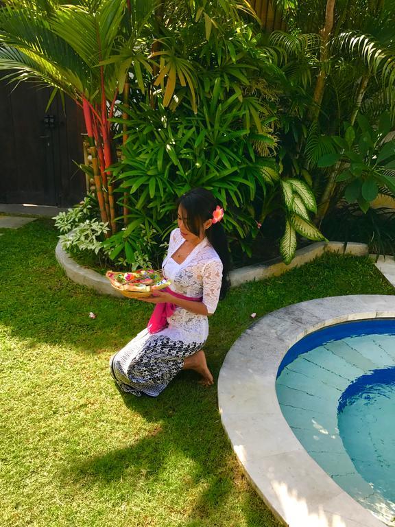Villa Camelia Seminyak  Bagian luar foto
