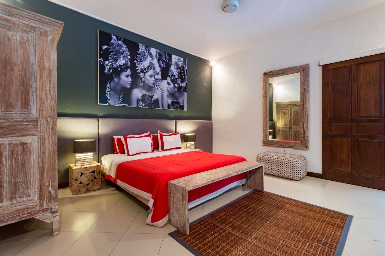 Villa Camelia Seminyak  Bagian luar foto
