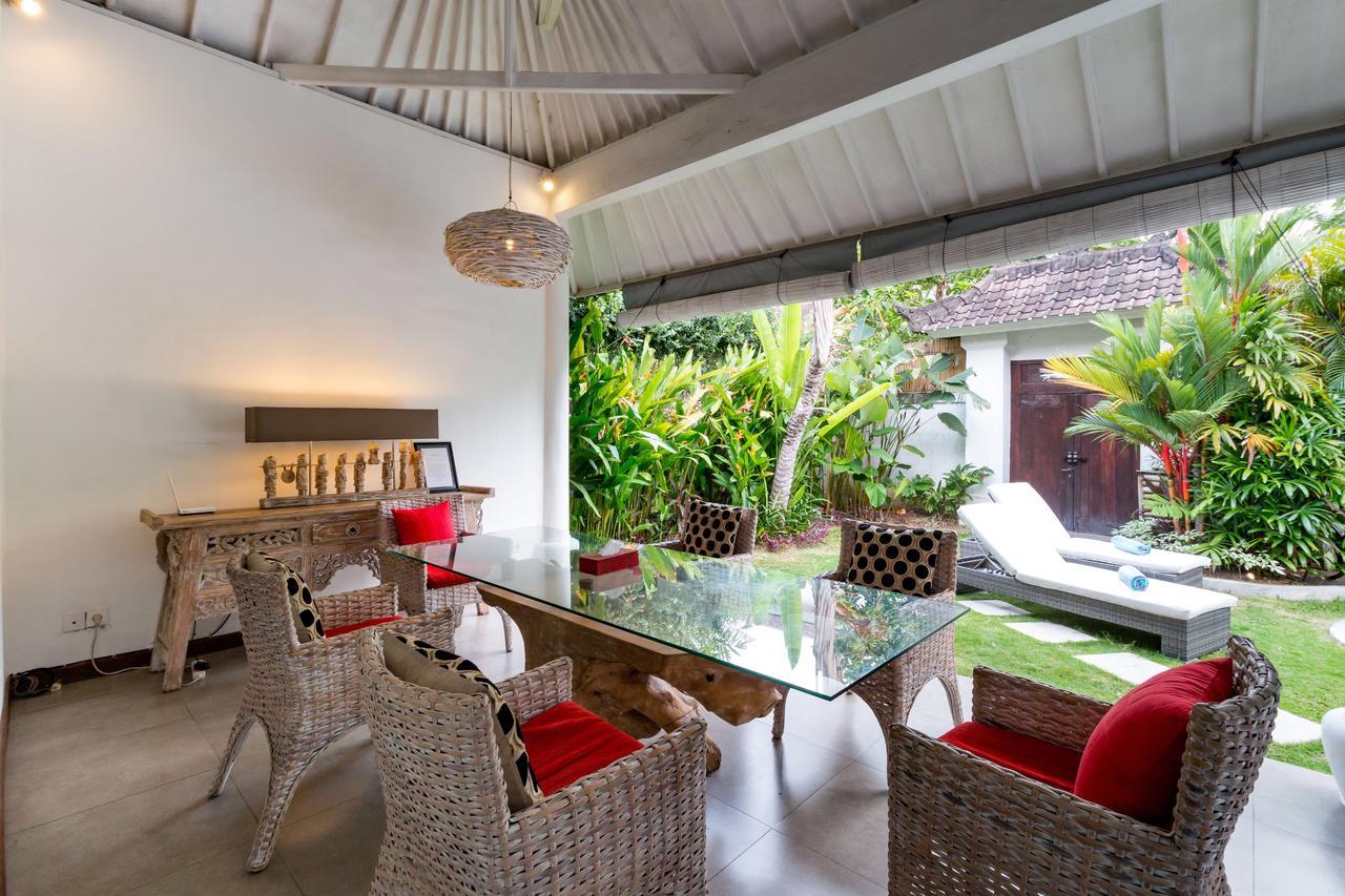 Villa Camelia Seminyak  Bagian luar foto